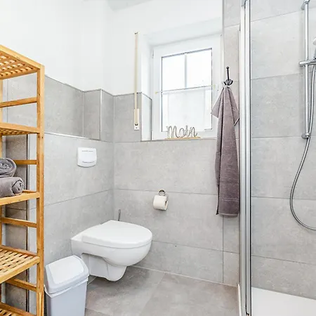 Haus Kranich 1 Nr 1 *